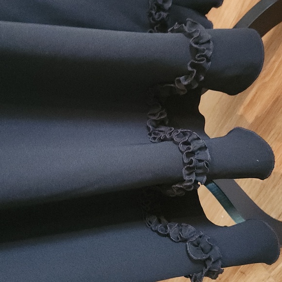 Robbie Bee, Excellent condition, Women's Dress, Black, ruffled, Size 16 - Picture 3 of 11